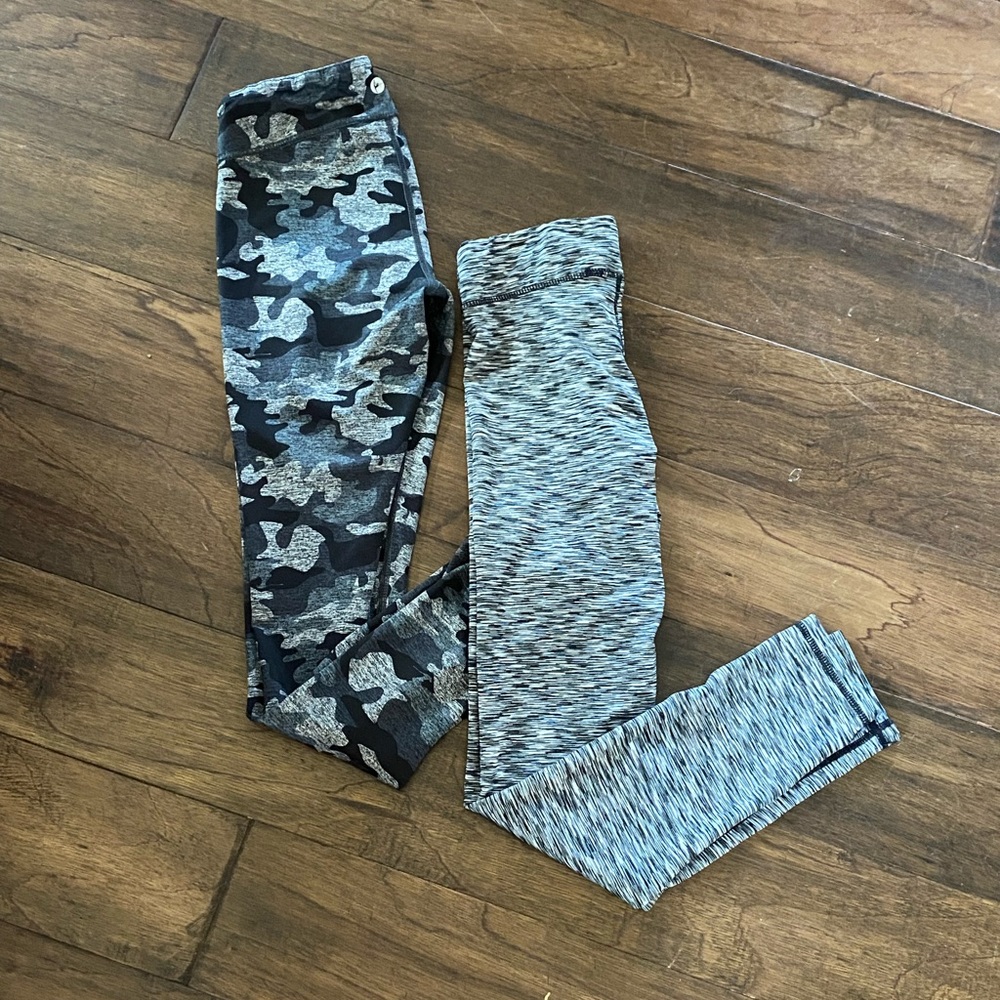 Bundle of 2 pair girls 90 degrees leggings. One pair is reversible. Size 10